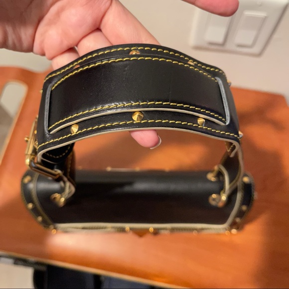 SOLD-Black Suhali Le Talentueux Purse - Picture 16 of 17
